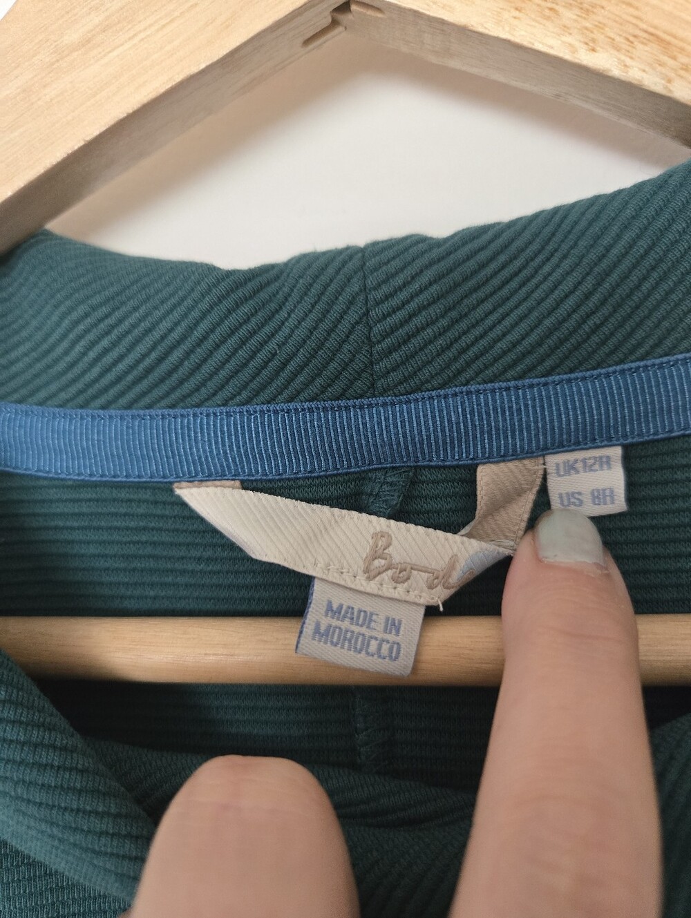 Boden Green Ribbed 3/4 Sleeve Dress Size 8 - Picture 3 of 4